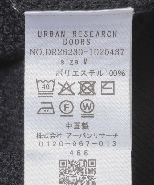 URBAN RESEARCH DOORS(アーバンリサーチドアーズ)の「『吸水速乾/防シワ/イージーケア/UVカット』DRYMIX カノコ ショートスリーブヘンリーネックニット(ニット/セーター・メンズ・ブラック/グレー・MEDIUM/LARGE)」の14枚目の写真