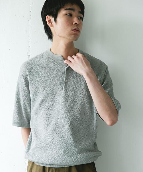 URBAN RESEARCH DOORS(アーバンリサーチドアーズ)の「『吸水速乾/防シワ/イージーケア/UVカット』DRYMIX カノコ ショートスリーブヘンリーネックニット(ニット/セーター・メンズ・ブラック/グレー・MEDIUM/LARGE)」の16枚目の写真