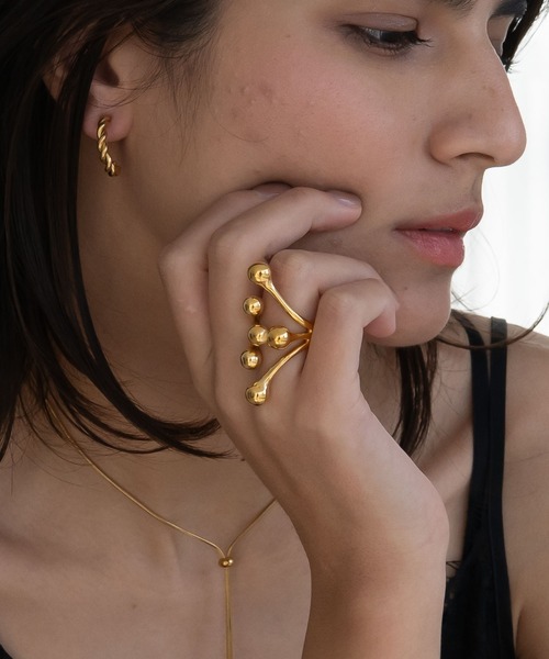 abaskdesign（アバスクデザイン）の「金属アレルギー対応　ぷっくりニュアンスラインリング（リング・レディース・ゴールド・18号/9号/13号/15号）」の5枚目の写真