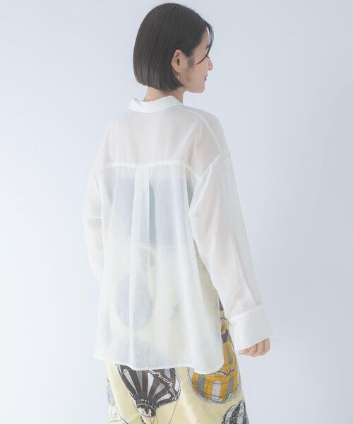 URBAN RESEARCH ROSSO WOMEN(アーバンリサーチ ロッソ)の「シアースキッパーシャツ(シャツ/ブラウス・レディース・オフホワイト/ブラック/イエロー/ブルー系その他・FREE)」の8枚目の写真