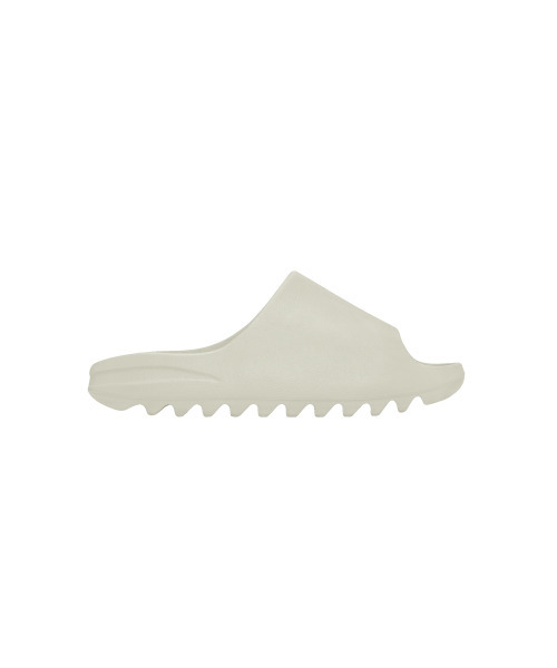 YS-01 Cream（サンダル）｜Yeezy（イージー）のファッション通販