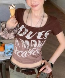 英字前プリント　ヴィンテージ風ロゴグラフィックTシャツ / フェアリーグランジコンパクトトップス