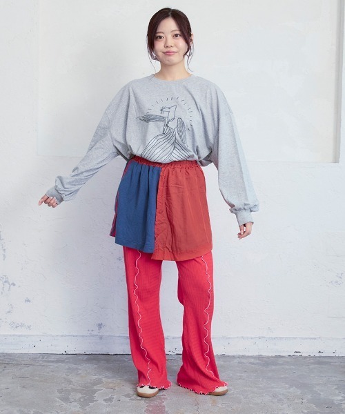 MARKEY'S(マーキーズ)の「ツイストリブメローフレアーパンツ/おとな(その他パンツ・レディース・レッド/ブラウン/グレー・160cm)」の3枚目の写真