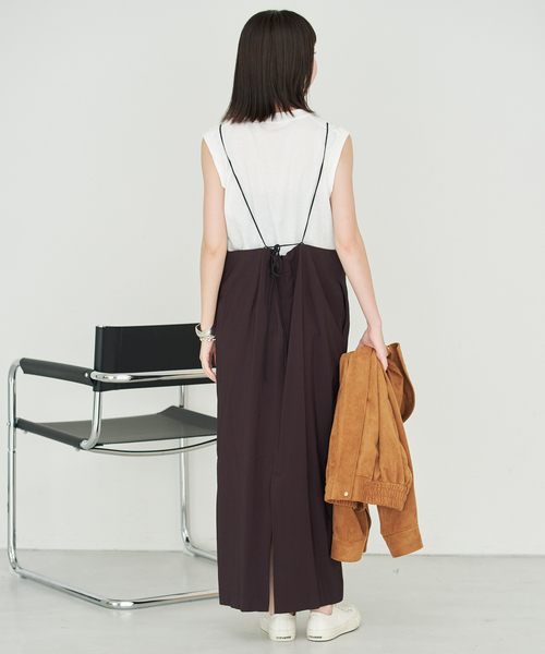 SLOBE IENA(スローブイエナ)の「《2枚セット/追加3》アイラインキャミワンピース×ノースリーブTEEセット(ワンピース・レディース・ブラック・FREE)」の3枚目の写真