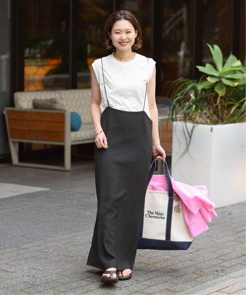 SLOBE IENA(スローブイエナ)の「《2枚セット/追加3》アイラインキャミワンピース×ノースリーブTEEセット(ワンピース・レディース・ブラック・FREE)」の7枚目の写真
