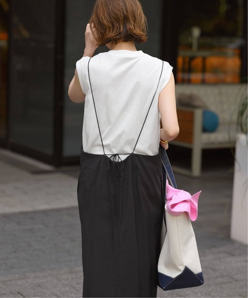 SLOBE IENA(スローブイエナ)の「《2枚セット/追加3》アイラインキャミワンピース×ノースリーブTEEセット(ワンピース・レディース・ブラック・FREE)」の9枚目の写真