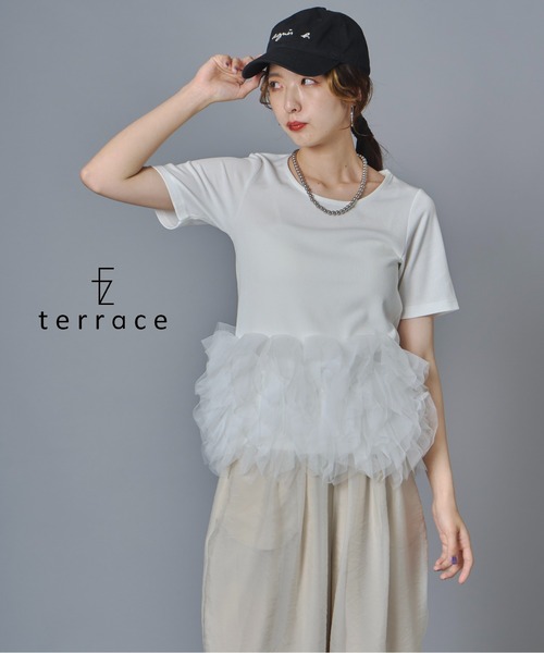 terrace（テラス）の「ティアードチュールドッキングTシャツ（Tシャツ/カットソー・レディース・ベージュ/ブラック/オレンジ/オフホワイト・FREE）」の2枚目の写真