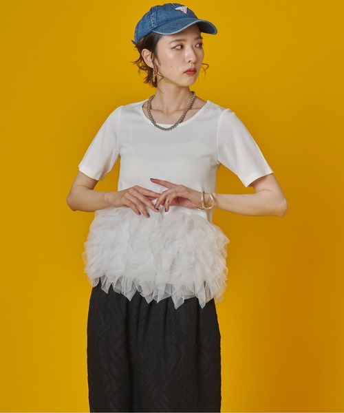 terrace（テラス）の「ティアードチュールドッキングTシャツ（Tシャツ/カットソー・レディース・ベージュ/ブラック/オレンジ/オフホワイト・FREE）」の9枚目の写真