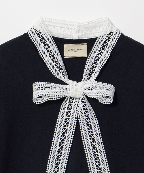 UNITED ARROWS(ユナイテッドアローズ)の「4WAY ボウタイレース ショートスリーブ ニット(ニット/セーター・レディース・ダークグレー/オフホワイト/ネイビー・FREE)」の19枚目の写真