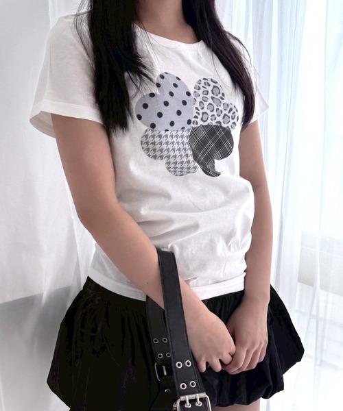 etta（エタ）の「【31柄展開】選べるデザインプリント半袖Ｔシャツ（Tシャツ/カットソー・レディース・その他14/その他10/その他13/その他11/その他4/その他18/その他1/その他20/その他8/その他16/その他2/その他7/その他17/その他3/その他9/その他19/その他6/その他5/その他12/その他15/その他26/その他25/その他23/その他24/その他21/その他22/その他31/その他30/その他29/その他28/その他27・WM）」の18枚目の写真