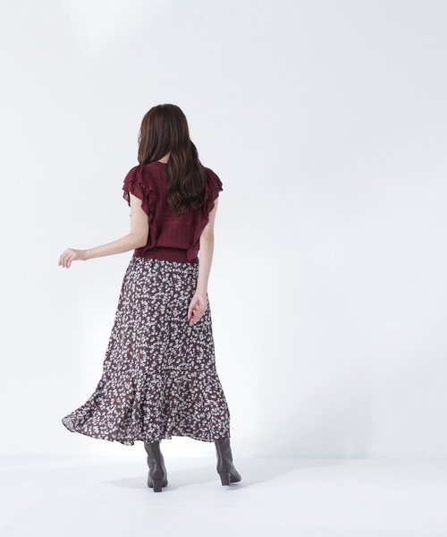 NATURAL BEAUTY BASIC(ナチュラルビューティーベーシック)の「レースフリルミックスニット(ニット/セーター・レディース・ブラック/オフホワイト/バーガンディー・フリ-)」の5枚目の写真