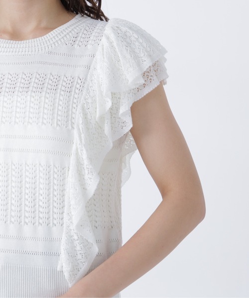 NATURAL BEAUTY BASIC(ナチュラルビューティーベーシック)の「レースフリルミックスニット(ニット/セーター・レディース・ブラック/オフホワイト/バーガンディー・フリ-)」の19枚目の写真
