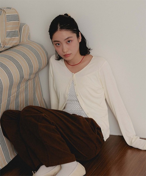 miette(ミエット)の「レイヤード風長袖トップス(Tシャツ/カットソー・レディース・クリーム/チャコール/ブラック・S/M/L)」の3枚目の写真