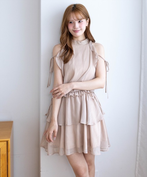 clear（クリア）の「ラメシアーアメスリミニワンピース［骨格ウェーブ／フェミニン／ガーリー／大人かわいい／華やか］（ワンピース・レディース・ブラック/アイボリー/ベージュ・F）」の12枚目の写真