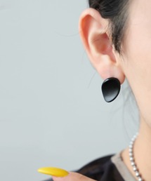 マット オーバル ピアス
