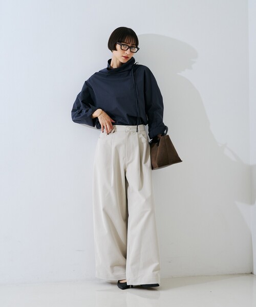 Rouge vif(ルージュヴィフ)の「【吸水速乾/UVカット】スパンポリストレッチツイルワイドパンツ(その他パンツ・レディース・アイボリー/ベージュ・38/36)」の17枚目の写真
