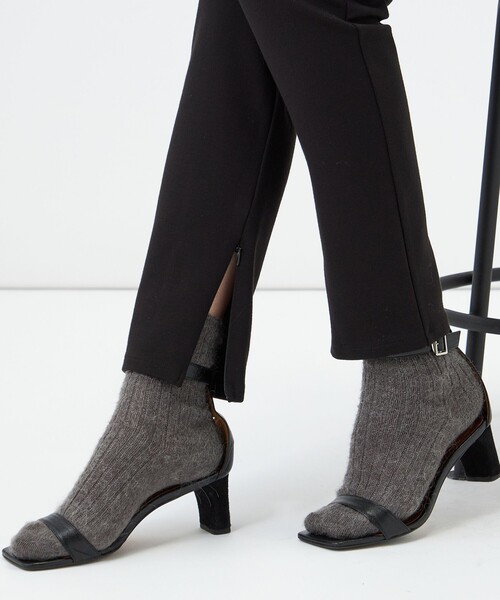 NOLLEY’S(ノーリーズ)の「ウォッシャブルStretch Zipレギンスパンツ(その他パンツ・レディース・ブラック・38/36)」の18枚目の写真
