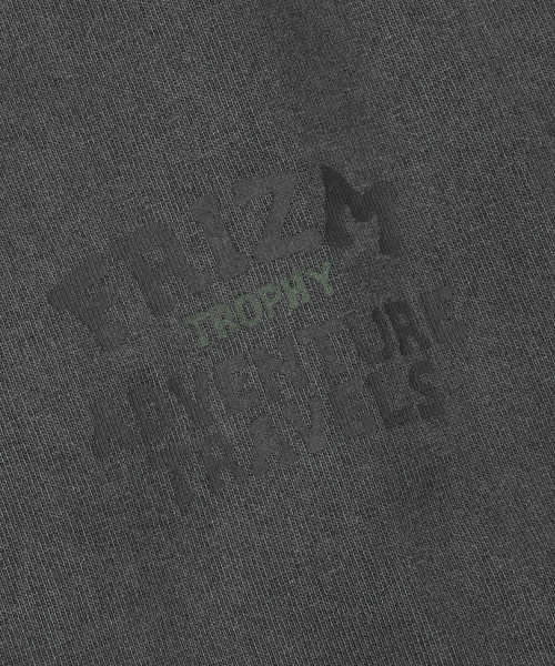 FRIZMWORKS(フリズムワークス)の「TROPHY PIGMENT DYEING TEE _ CHARCOAL(Tシャツ/カットソー・メンズ・その他・MEDIUM/LARGE/SMALL)」の4枚目の写真