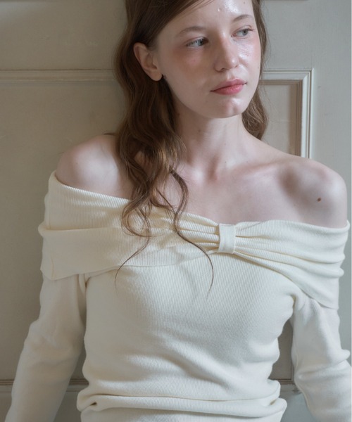 Birthday room（バースデイルーム）の「オフショルダーリボンニット/Off-shoulder ribbon knit top（ニット/セーター・レディース・ブラック/アイボリー・FREE）」の3枚目の写真