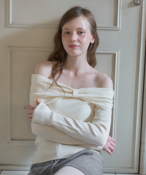 Birthday room（バースデイルーム）の「オフショルダーリボンニット/Off-shoulder ribbon knit top（ニット/セーター・レディース・ブラック/アイボリー・FREE）」の6枚目の写真