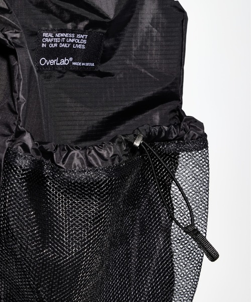 OverLab(オーバーラボ)の「「OverLab/オーバーラボ」フォルダブル バックパック(バックパック/リュック・メンズ・ブラック/グレー・FREE)」の14枚目の写真