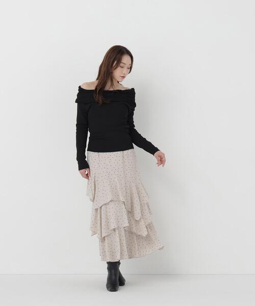 NATURAL BEAUTY BASIC(ナチュラルビューティーベーシック)の「アシメオフショルニット(ニット/セーター・レディース・ブラウン/ブラック/オフホワイト・フリ-)」の13枚目の写真