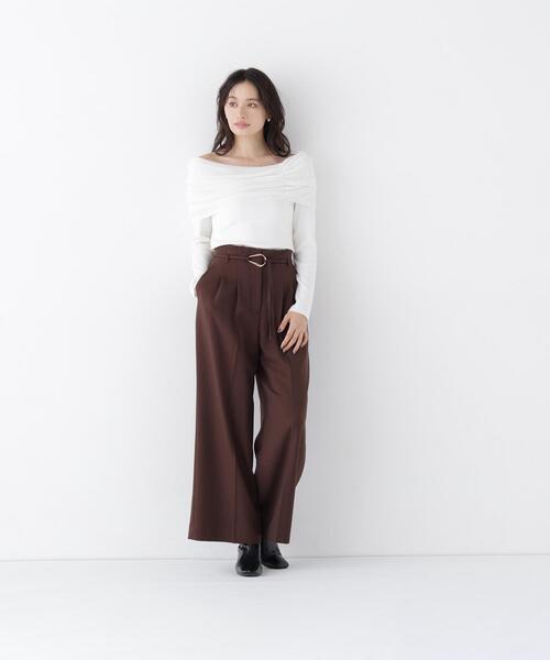 NATURAL BEAUTY BASIC(ナチュラルビューティーベーシック)の「アシメオフショルニット(ニット/セーター・レディース・ブラウン/ブラック/オフホワイト・フリ-)」の19枚目の写真