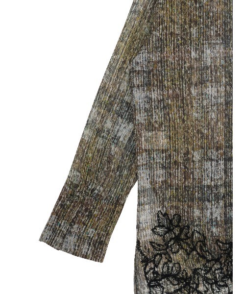 Ameri(アメリ)の「VINTAGE CHECK EMBROIDERY SHIRT(シャツ/ブラウス・レディース・ブラウン/ベージュ・SMALL/MEDIUM)」の15枚目の写真