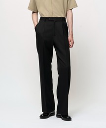 Juha | WOOL TWILL STRAIGHT PANTS(スラックス)