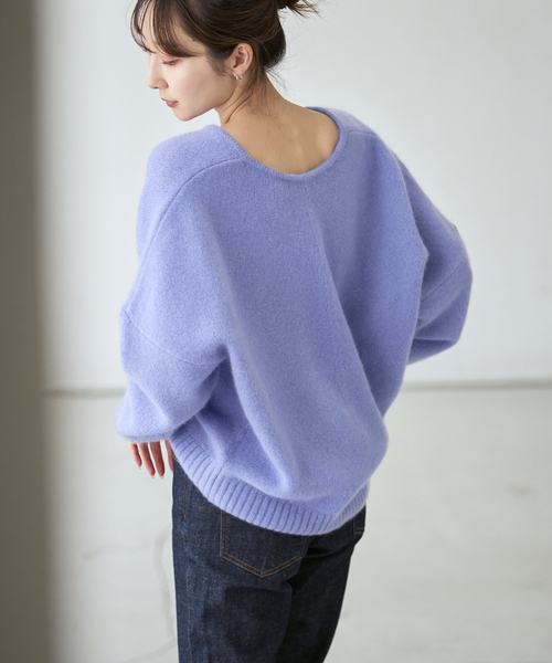 Noble(ノーブル)の「YAKバックボリュームニット(ニット/セーター・レディース・ベージュ/パープル/ブラック/ホワイト系その他・FREE)」の4枚目の写真
