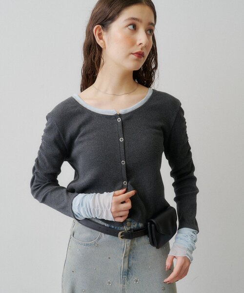Kastane(カスタネ)の「【WEB限定/4色展開】袖チュールテレコカーディガン(カーディガン/ボレロ・レディース・アイボリー/チャコールグレー/ネイビー/ピンク・FREE)」の10枚目の写真