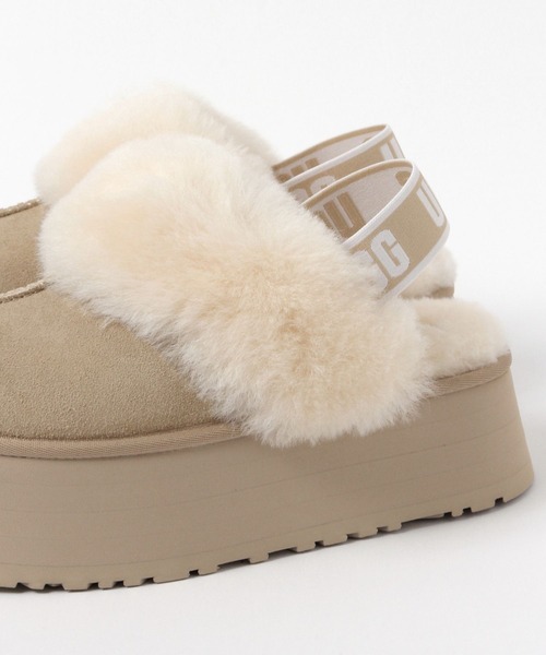 UGG(アグ)の「【UGG(アグ)】Funkette(その他シューズ・レディース・ベージュ/キャメル・23/24)」の13枚目の写真