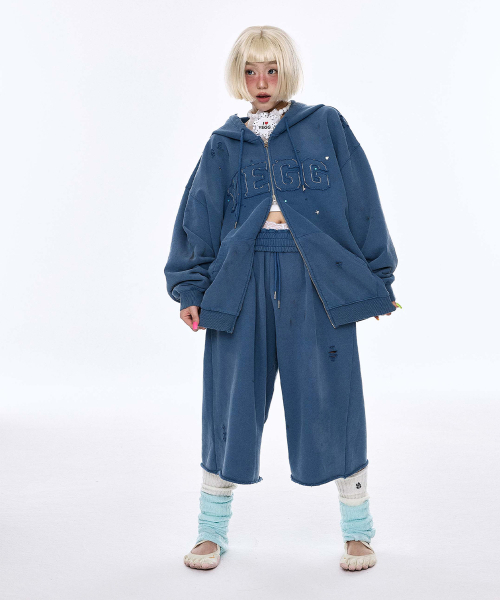 YEGG（イェグ）の「ディストロイドパンツ ブルー（スウェットパンツ・レディース・その他・FREE）」の4枚目の写真