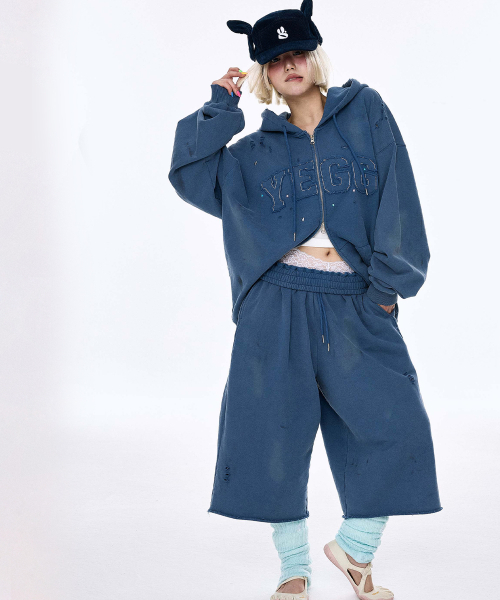 YEGG（イェグ）の「ディストロイドパンツ ブルー（スウェットパンツ・レディース・その他・FREE）」の6枚目の写真