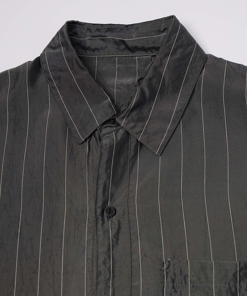 mintdesigns(ミントデザインズ)の「Apron Shirt(シャツ/ブラウス・レディース・オフホワイト/グレー・ONESIZE)」の9枚目の写真