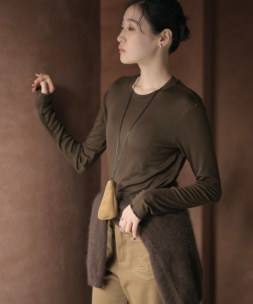 LAULEN(ローレン)の「sheer mellow lock stitch cut sew /シアーメロウカットソー(Tシャツ/カットソー・レディース・パープル/ブラウン/グレー/カーキ/ホワイト/ライトグリーン/ベージュ・FREE)」の4枚目の写真