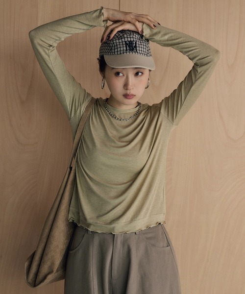 LAULEN(ローレン)の「sheer mellow lock stitch cut sew /シアーメロウカットソー(Tシャツ/カットソー・レディース・パープル/ブラウン/グレー/カーキ/ホワイト/ライトグリーン/ベージュ・FREE)」の1枚目の写真