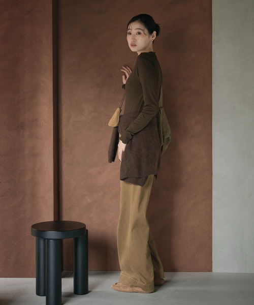 LAULEN(ローレン)の「sheer mellow lock stitch cut sew /シアーメロウカットソー(Tシャツ/カットソー・レディース・パープル/ブラウン/グレー/カーキ/ホワイト/ライトグリーン/ベージュ・FREE)」の12枚目の写真
