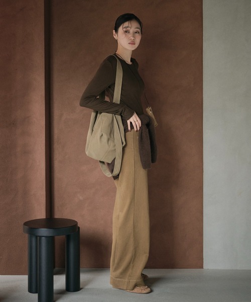 LAULEN(ローレン)の「sheer mellow lock stitch cut sew /シアーメロウカットソー(Tシャツ/カットソー・レディース・パープル/ブラウン/グレー/カーキ/ホワイト/ライトグリーン/ベージュ・FREE)」の14枚目の写真