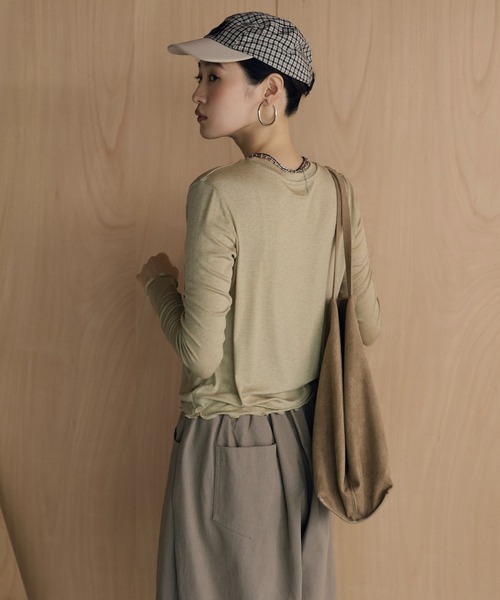 LAULEN(ローレン)の「sheer mellow lock stitch cut sew /シアーメロウカットソー(Tシャツ/カットソー・レディース・パープル/ブラウン/グレー/カーキ/ホワイト/ライトグリーン/ベージュ・FREE)」の10枚目の写真