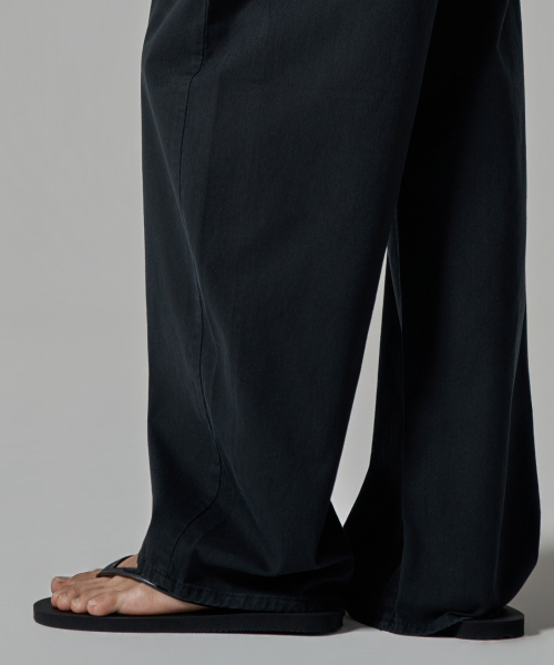 WAAR(ワール)の「M284 サマー カチオン カーブド パンツ_ブラック(デニムパンツ・メンズ・その他・LARGE/SMALL/MEDIUM)」の7枚目の写真