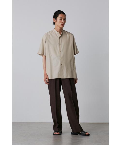 YLEVE(イレーヴ)の「YLEVE / SILK CHAMBRAY SHIRT(シャツ/ブラウス・メンズ・ベージュ・4)」の2枚目の写真