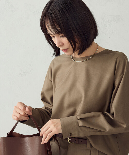 COMME CA ISM(コムサイズム)の「ウールライクツイル シャツブラウス/セットアップ対応(シャツ/ブラウス・レディース・ベージュ/チャコール・L/M)」の1枚目の写真