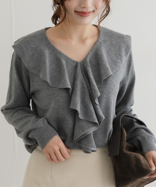 URBAN RESEARCH Sonny Label(アーバンリサーチサニーレーベル)の「ラッフルフリルニットプルオーバー(ニット/セーター・レディース・グレー/ネイビー/レッド・FREE)」の4枚目の写真