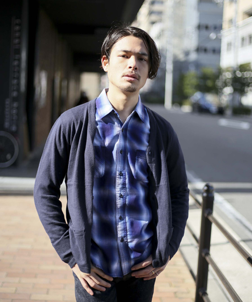 Denime（ドゥニーム）の「【HOUSE OF BLUES】カシミアミックスカーディガン（カーディガン/ボレロ・メンズ・レッド/ネイビー/グレー/ブラック/カーキ・MEDIUM/LARGE/X-LARGE）」の4枚目の写真