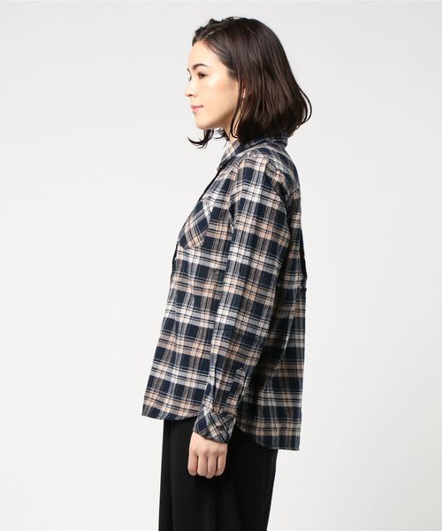 Honeys（ハニーズ）の「【コットンビエラ】チェックシャツ（シャツ/ブラウス・レディース・レッド系その他/ベージュ系その他/ブルー系その他/ブルー系その他2/ホワイト系その他/ブルー系その他3/イエロー系その他/ブルー系その他4・L/LL/M）」の9枚目の写真