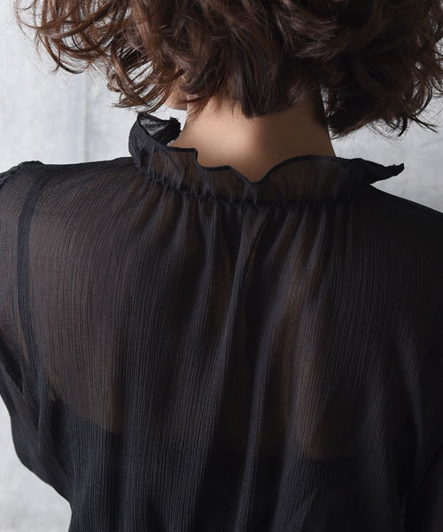 amorous insense（アモラスインセンス）の「フリルネックロングワンピース（ドレス・レディース・ブラック/グリーン・MEDIUM）」の18枚目の写真