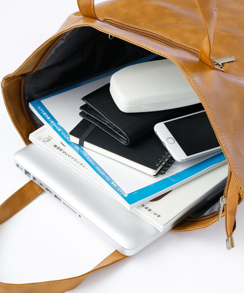 MONO-MART（モノマート）の「PU Leather BIG ToteBag（トートバッグ・メンズ・ブラウン系その他/ダークブラウン/キャメル/ブラック/ブルー系その他/ネイビー/アイボリー/レッド・FREE）」の10枚目の写真