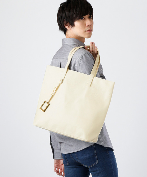 MONO-MART（モノマート）の「PU Leather BIG ToteBag（トートバッグ・メンズ・ブラウン系その他/ダークブラウン/キャメル/ブラック/ブルー系その他/ネイビー/アイボリー/レッド・FREE）」の20枚目の写真