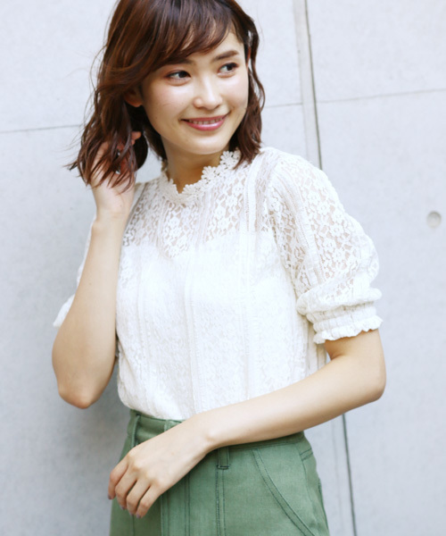 apres jour（アプレジュール）の「レースボリュームトップス【ZOZOTOWN限定アイテム】（シャツ/ブラウス・レディース・オフホワイト/ブラック/ライトベージュ・フリー）」の20枚目の写真